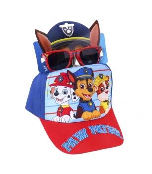 gorra con gafas de sol patrulla canina